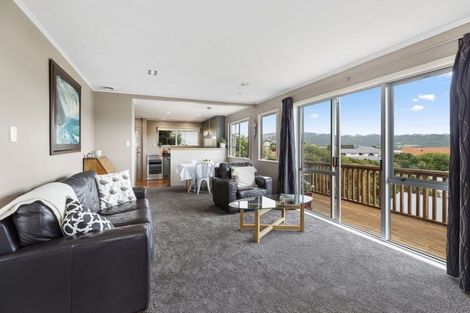 Photo of property in 60 Tweed Road, Papakowhai, Porirua, 5024