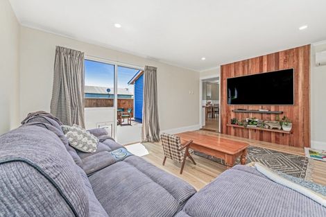 Photo of property in 2 Flannery Street, Leeston, 7632