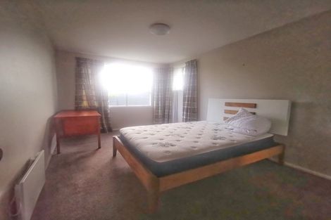 Photo of property in 35 Delaware Crescent, Russley, Christchurch, 8042