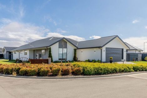 Photo of property in 46 Highgate Drive, Rangiora, 7400