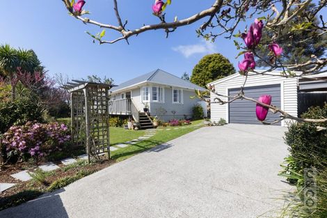 Photo of property in 26 Albert Street, Riverhead, 0820