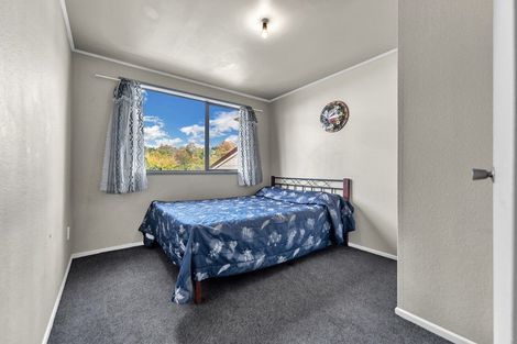 Photo of property in 12 Pisces Road, Glen Eden, Auckland, 0602