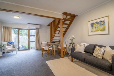 Photo of property in 6/29 Main Road, Tawa, Wellington, 5028