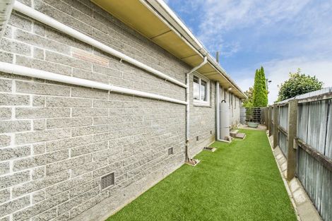 Photo of property in 2/17 Cunningham Place, Halswell, Christchurch, 8025