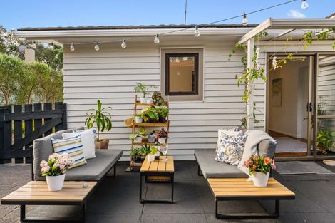 Photo of property in 11 Himikera Avenue, Avondale, Auckland, 1026