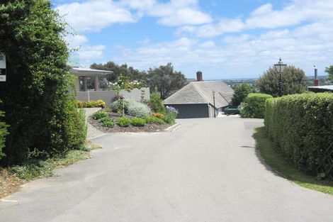 Photo of property in 16 Glenelg Spur, Hillsborough, Christchurch, 8022