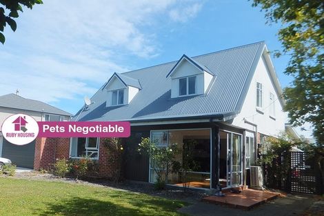 Photo of property in 211 Avonhead Road, Avonhead, Christchurch, 8042