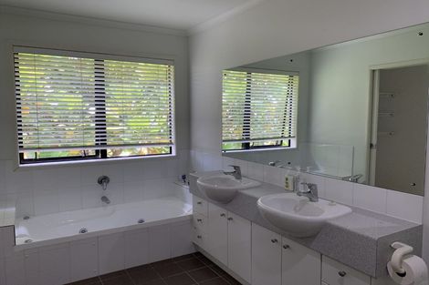 Photo of property in 1 Trimaran Drive, Gulf Harbour, Whangaparaoa, 0930