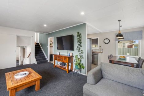 Photo of property in 17 Homedale Street, Pukehangi, Rotorua, 3015