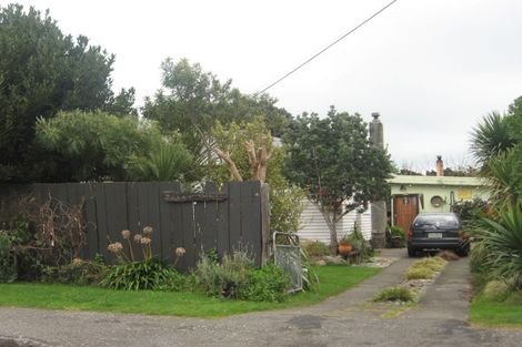 Photo of property in 141 Tilley Road, Paekakariki, 5034