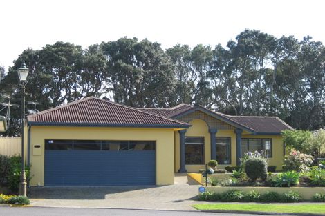 Photo of property in 7 Kawaroa Close, New Plymouth, 4310