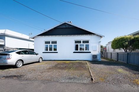 Photo of property in 38 Hargest Crescent, Saint Kilda, Dunedin, 9012