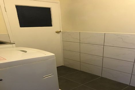 Photo of property in 6/15 Upper Lewisville Terrace, Thorndon, Wellington, 6011