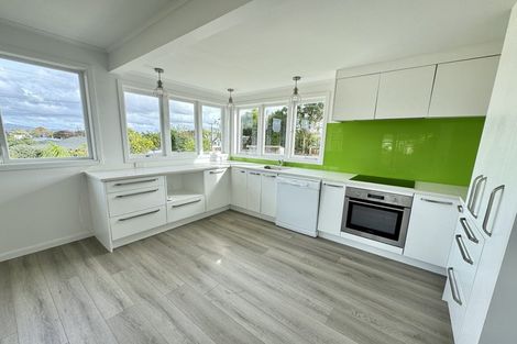 Photo of property in 74 Mcleod Road, Te Atatu South, Auckland, 0610