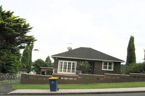 Photo of property in 6 Nandana Drive, Glen Eden, Auckland, 0602