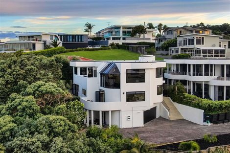 Photo of property in 26 Marellen Drive, Red Beach, 0932