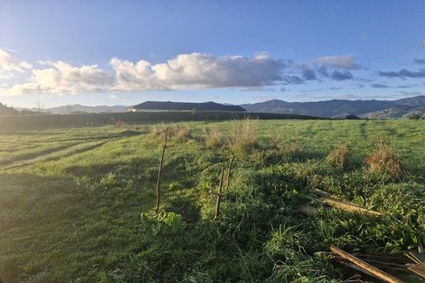 Photo of property in 48 Ohau Terraces, Ohau, 5570