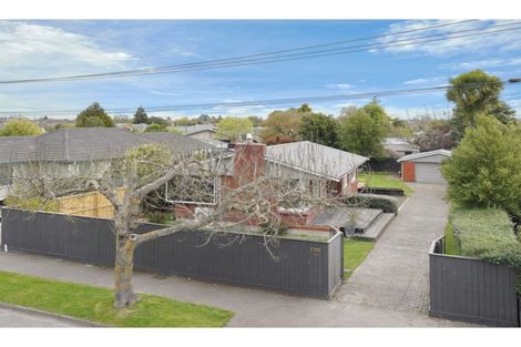 Photo of property in 195 Grimseys Road, Redwood, Christchurch, 8051