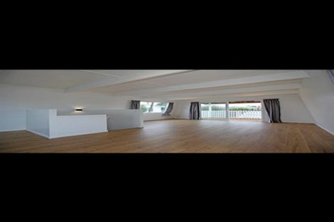 Photo of property in 1/18 Edgerton Road, Te Atatu Peninsula, Auckland, 0610