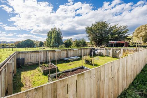 Photo of property in 481 Pohangina Valley East Road, Pohangina, Ashhurst, 4884