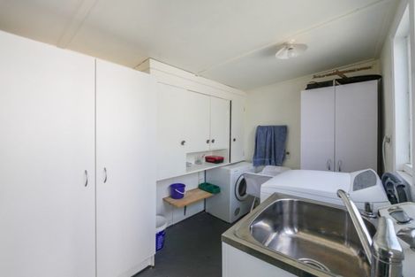 Photo of property in 11 Monowai Road, Ravensbourne, Dunedin, 9022