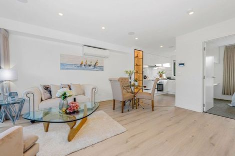 Photo of property in 3/14 Kerswill Place, Pakuranga, Auckland, 2010