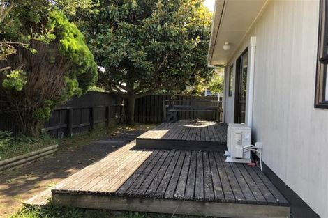 Photo of property in 45a Sutton Crescent, Papakura, 2110