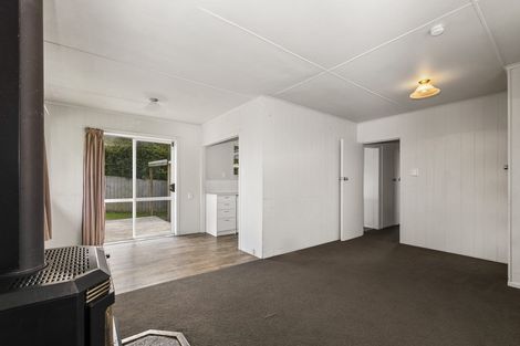 Photo of property in 15 Ross Road, Western Heights, Rotorua, 3015