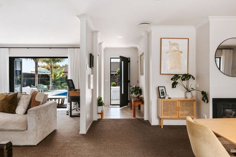 Photo of property in 35 Rota Close, Papamoa Beach, Papamoa, 3118