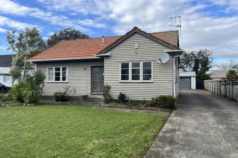 Photo of property in 220 College Street, West End, Palmerston North, 4412