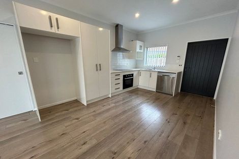 Photo of property in 61d Wellington Street, Pukekohe, 2120