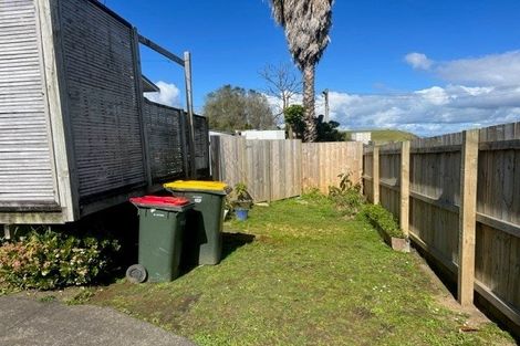 Photo of property in 16 Richard Road, Mangere, Auckland, 2022
