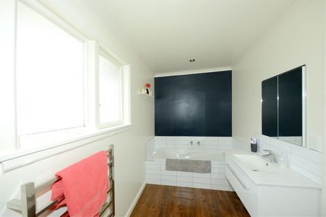 Photo of property in 20 Briggs Road, Mairehau, Christchurch, 8052