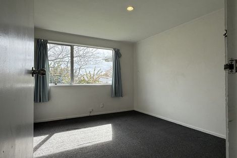 Photo of property in 402 Roscommon Road, Clendon Park, Auckland, 2103