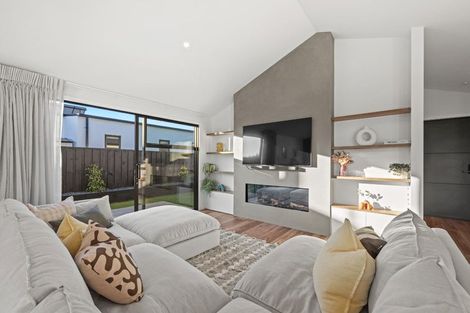 Photo of property in 35 Hotere Street, Rangiora, 7400