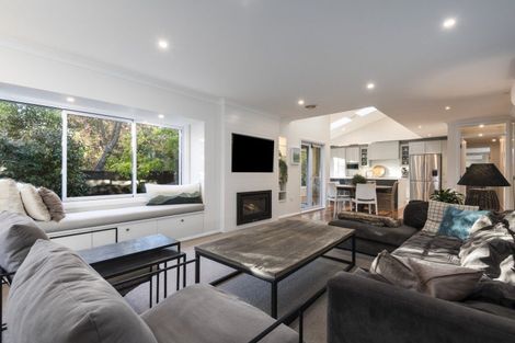 Photo of property in 240a Victoria Avenue, Hokowhitu, Palmerston North, 4410