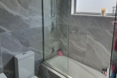 Photo of property in 58a Staveley Avenue, Mount Roskill, Auckland, 1041