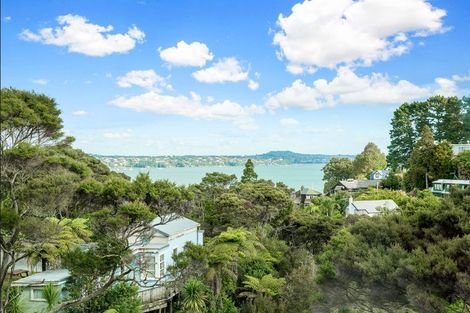 Photo of property in 80 Palmerston Road, Birkenhead, Auckland, 0626