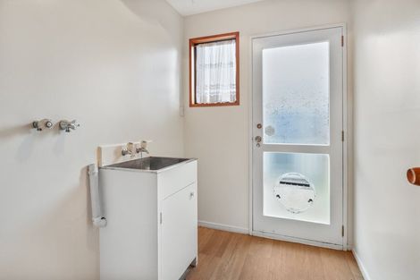 Photo of property in 87 Hawthornden Road, Avonhead, Christchurch, 8042