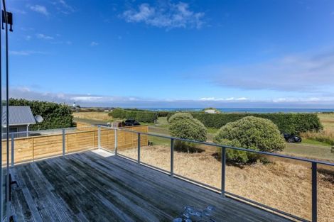 Photo of property in 50 Anglers Avenue, Warea, New Plymouth, 4381