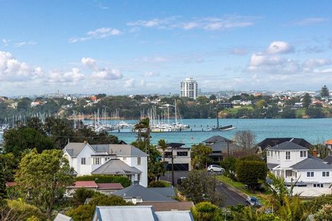 Photo of property in 6/6 Bruce Street, Northcote Point, Auckland, 0627