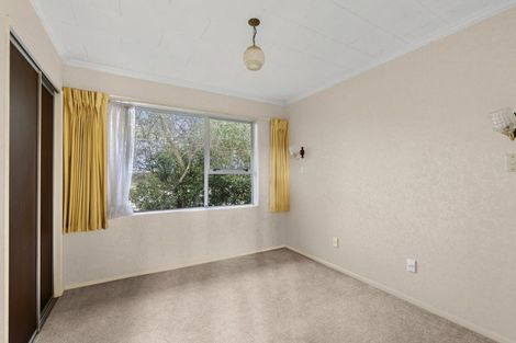 Photo of property in 20 Mayfair Place, Westown, New Plymouth, 4310