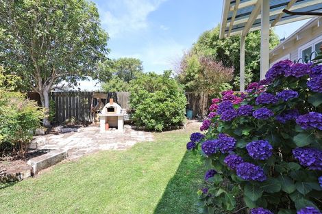 Photo of property in 14 Glendale Crescent, Holmes Hill, Oamaru, 9401