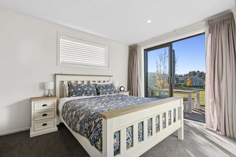 Photo of property in 9 Mount Creighton Crescent, Wanaka, 9305