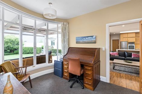 Photo of property in 42 Mchardy Street, Havelock North, 4130