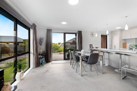 Photo of property in 11 Didham Drive, Mosgiel, 9024