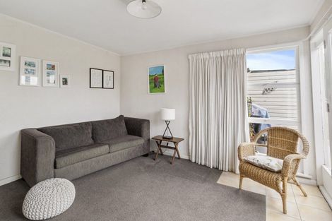 Photo of property in 5 Saint George Street, Watlington, Timaru, 7910