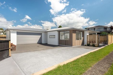 Photo of property in 2a Laing Place, Otumoetai, Tauranga, 3110