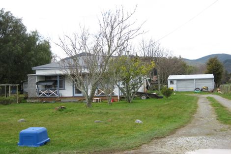 Photo of property in 9 Dodson Road, Takaka, 7110