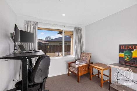 Photo of property in 130a Halswell Junction Road, Halswell, Christchurch, 8025